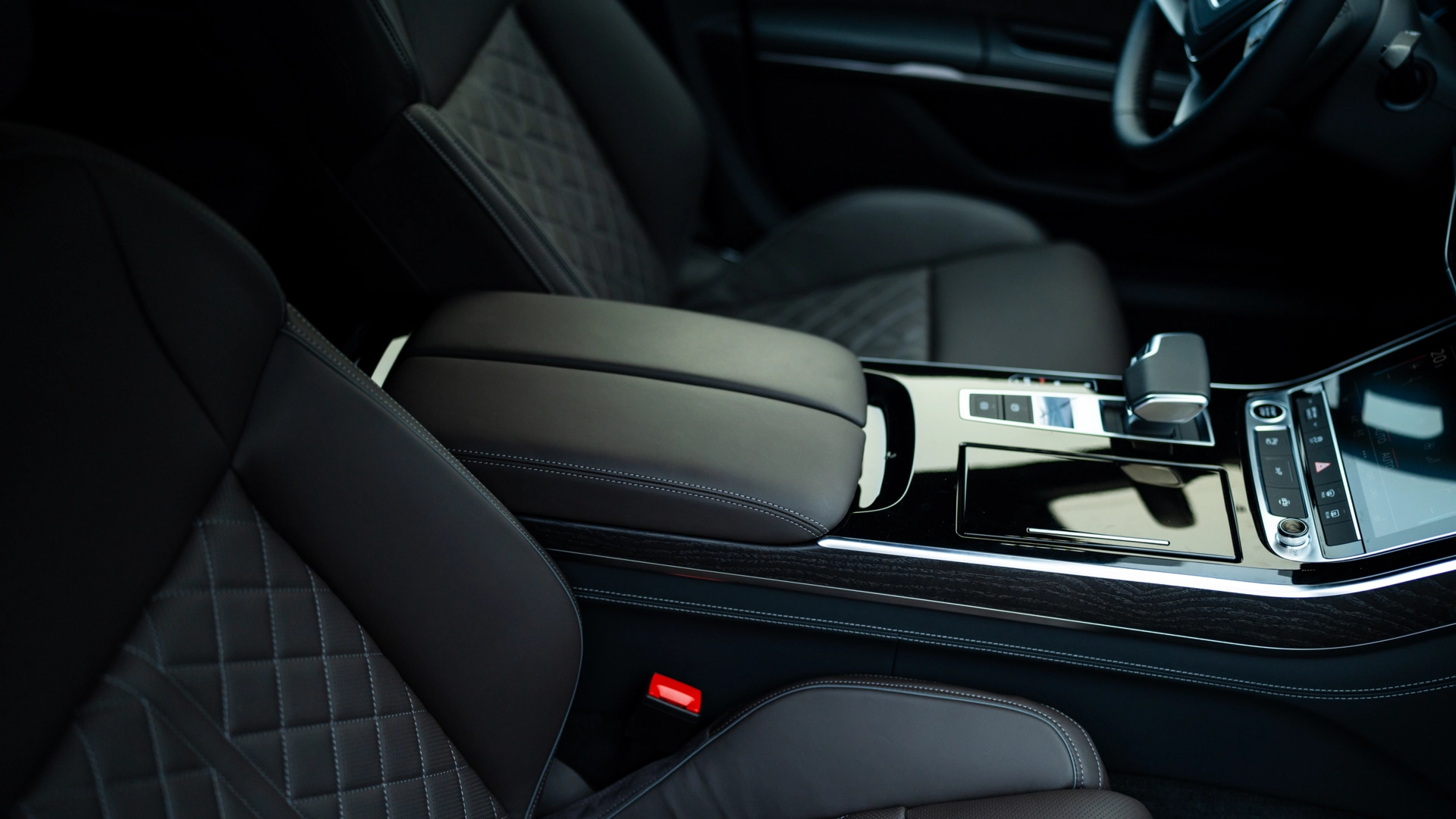 renting Audi A8 Quattro image 13